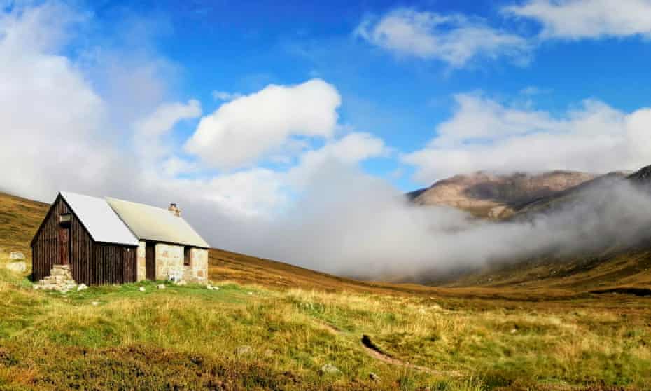 Climate change-proof? A bothy in the Cairngorms.
