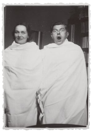 René Magritte The Bouquet (Le Bouquet)