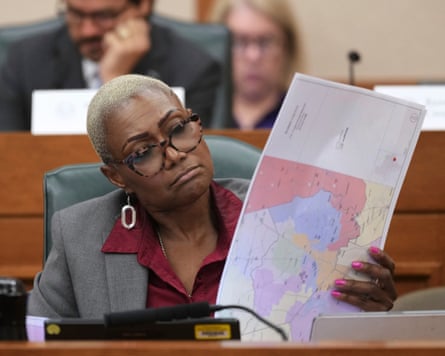 Jolanda ‘Jo’ Jones looks at maps