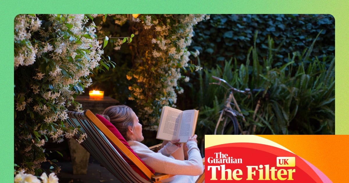 From outdoor rugs to mood lighting: how to transform a small outdoor space