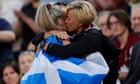 Eilish McColgan follows in her mum's footsteps with Commonwealth Games gold- video
