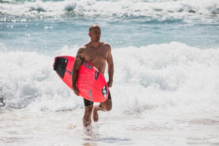 Formston a l'ambition de surfer aux Jeux olympiques de Brisbane en 2032.