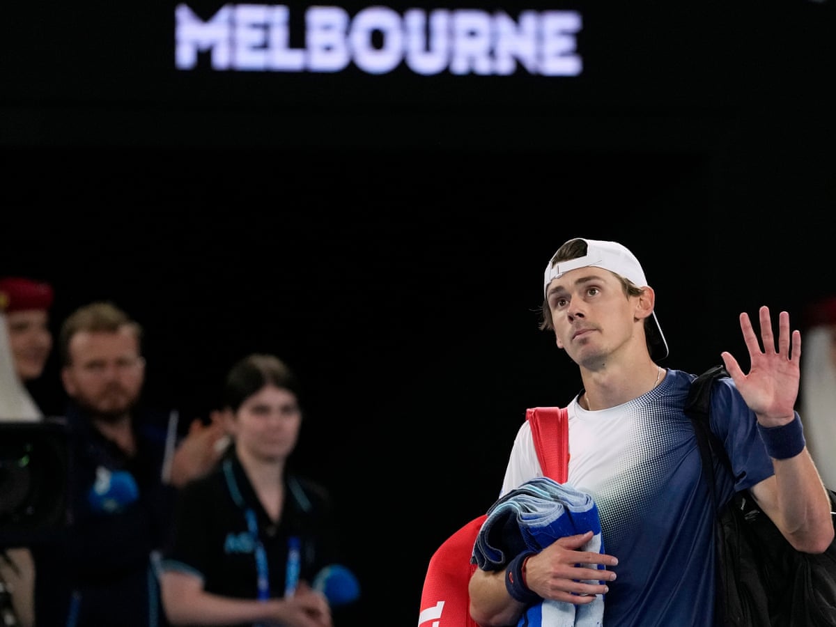 De Minaur feels 'slapped across face' after stinging Australian Open defeat | Alex de Minaur | The Guardian