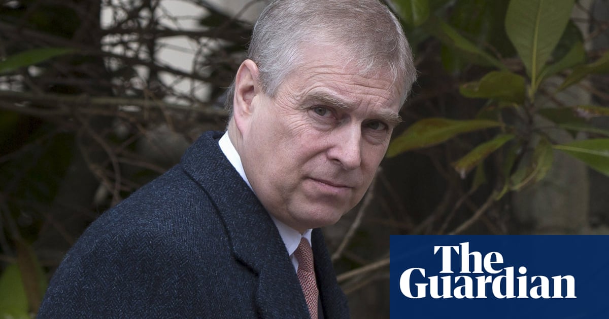 Prince Andrew has a week to challenge high court decision to serve US court papers