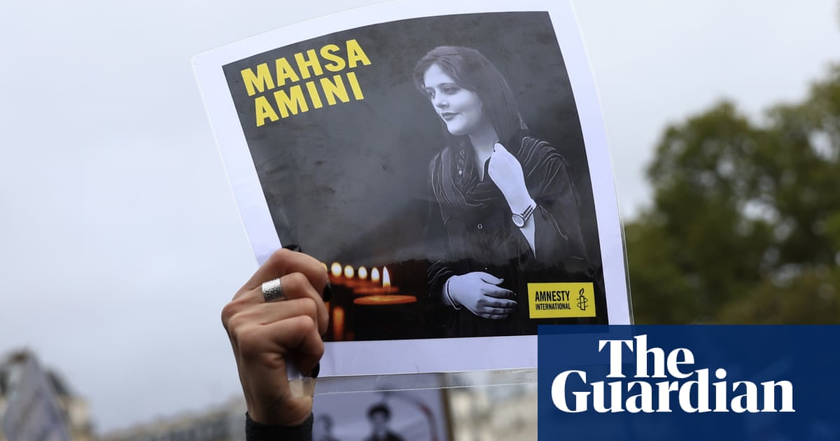 French open suicide investigation after Iranian found dead in river