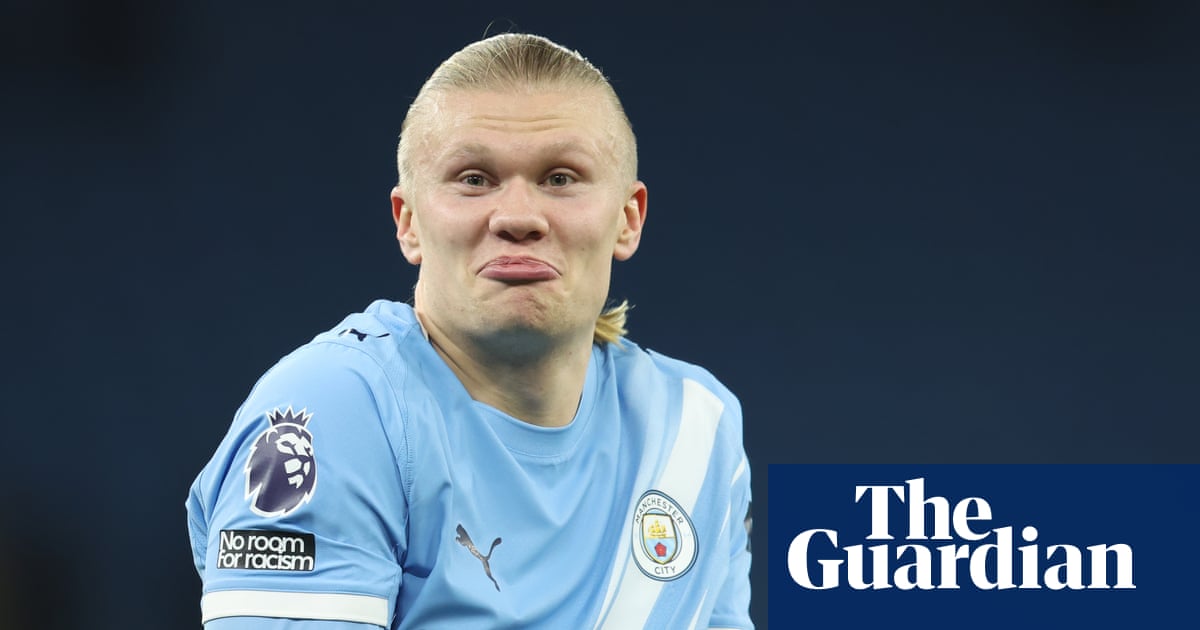 Premier League top scorers 2025-26: who is leading race for golden boot?