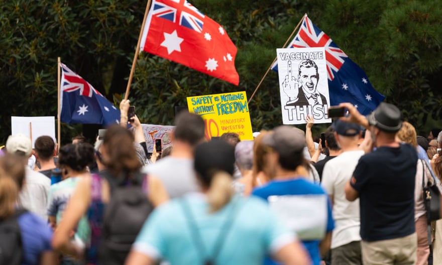 Anti-vaccination protesters in Fawkner Park, Melbourne.
