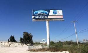 Billboard welcoming Ford at the San Luis Potosi industrial park.