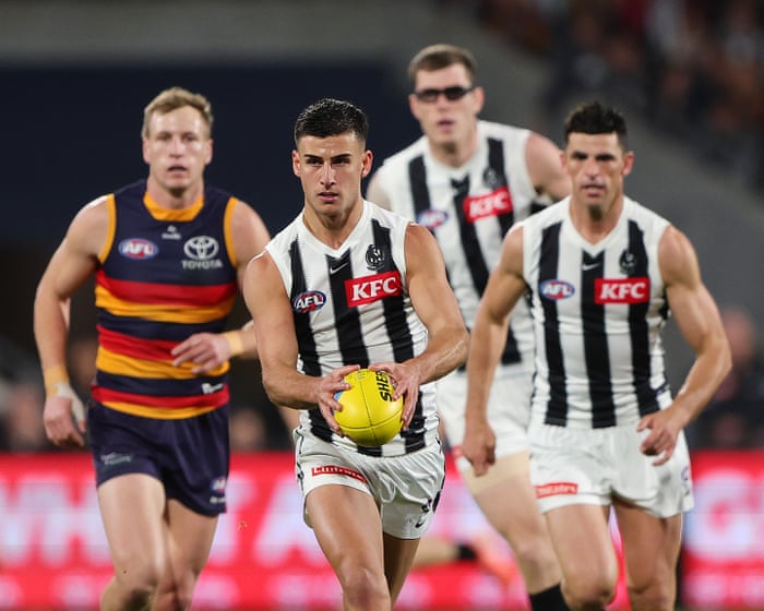 Adelaide v Collingwood: 2025 AFL first qualifying final – live
