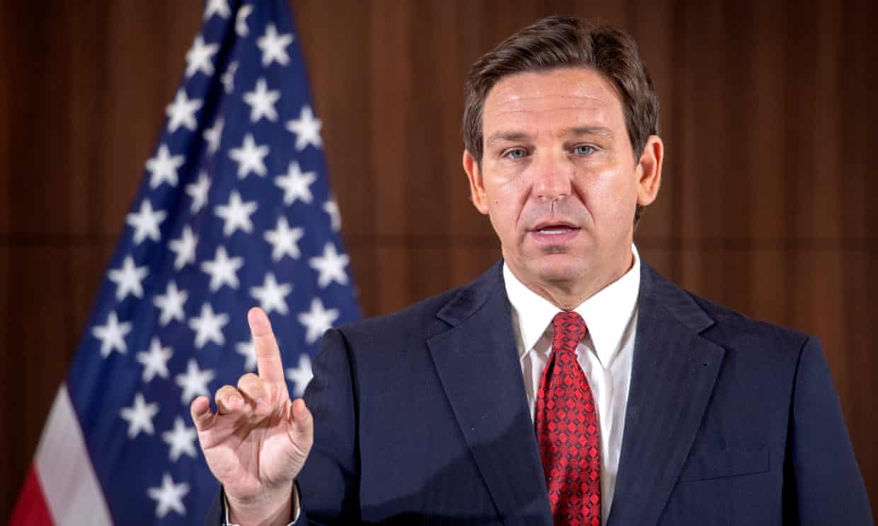 ‘Hostile takeover’: the tiny Florida university targeted by Ron DeSantis (theguardian.com)