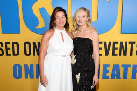 Leigh Moore and Kirsten Dunst
