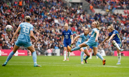 Erin Cuthbert (right) scores Chelsea’s second goal at Wembley on Sunday.