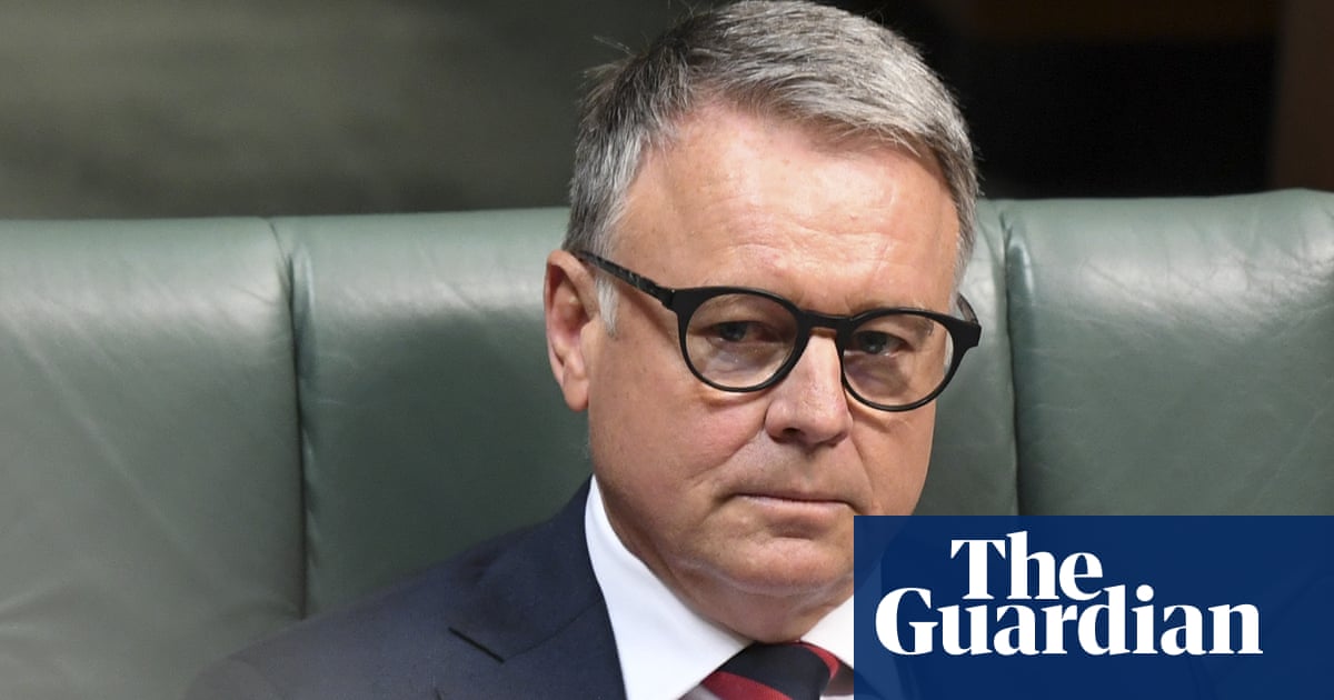 Labor MPs condemn suggestion they adopt Coalition climate change policy - The Guardian