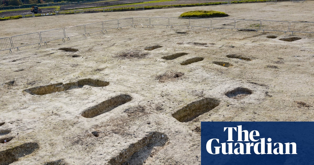 ‘Stunning’ Anglo-Saxon burial site found along HS2 route