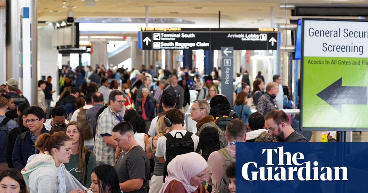 Bill to fund US homeland security fails again as concern grows about airport lines