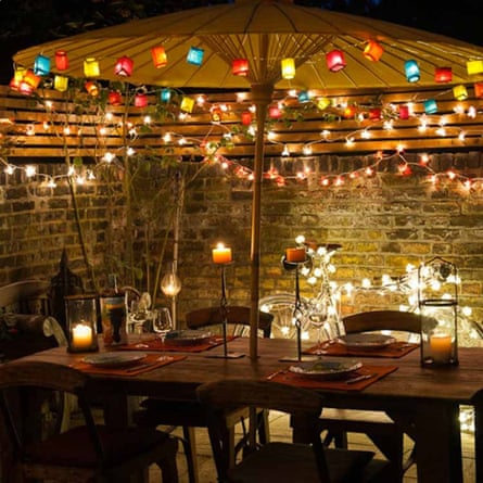 Blaze On Radiant Lanterns - 30 Lamps in Rainbow Colours.