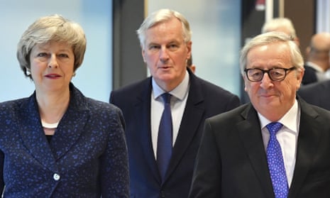 Theresa May, Michela Barnier and Jean-Claude Juncker.