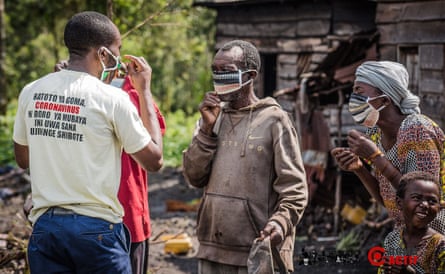 Masks being distributed in Goma.