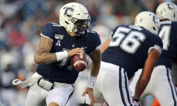 Uconn Becomes First Major College Football Team To Cancel Season Over Covid 19 Sport The Guardian