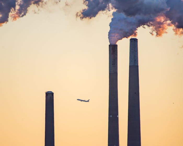 Fossil fuel lobbyists outnumber all Cop30 delegations except Brazil, report says