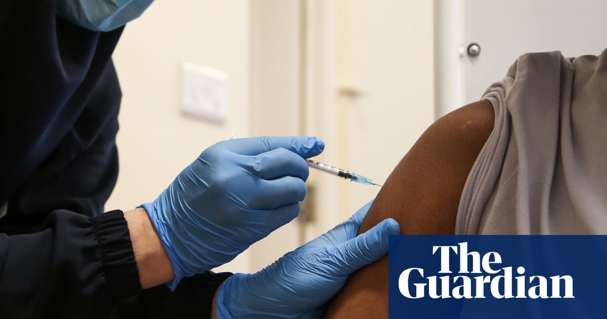 Young people warn of long Covid in NHS vaccination drive