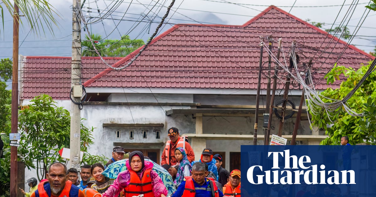 When north and south winds collide, torrential rain falls in south-east Asia