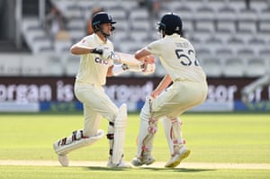 Joe Root and Dom Sibley collide in the middle. You hate to see it.