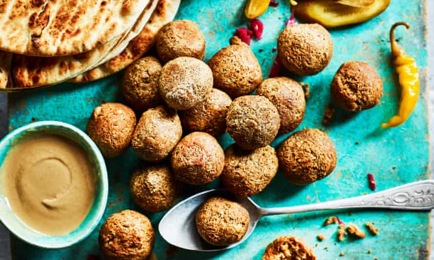 Georgina al Bayeh shares the falafel recipe of her father from the north of Lebanon