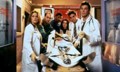 Sherry Stringfield, Anthony Edwards, Eriq La Salle, Julianna Margulies, George Clooney and Noah Wyle in ER.