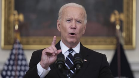 Biden: 'Patience wearing thin with unvaccinated Americans' – video