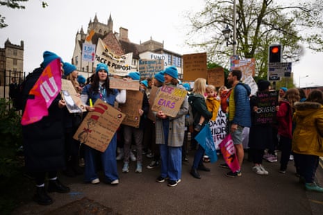 Teachers on a picket line outside Bristol cathedral school in Bristol today. Teachers in England are on strike today.