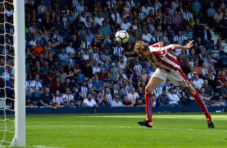Crouch heads home the equaliser.
