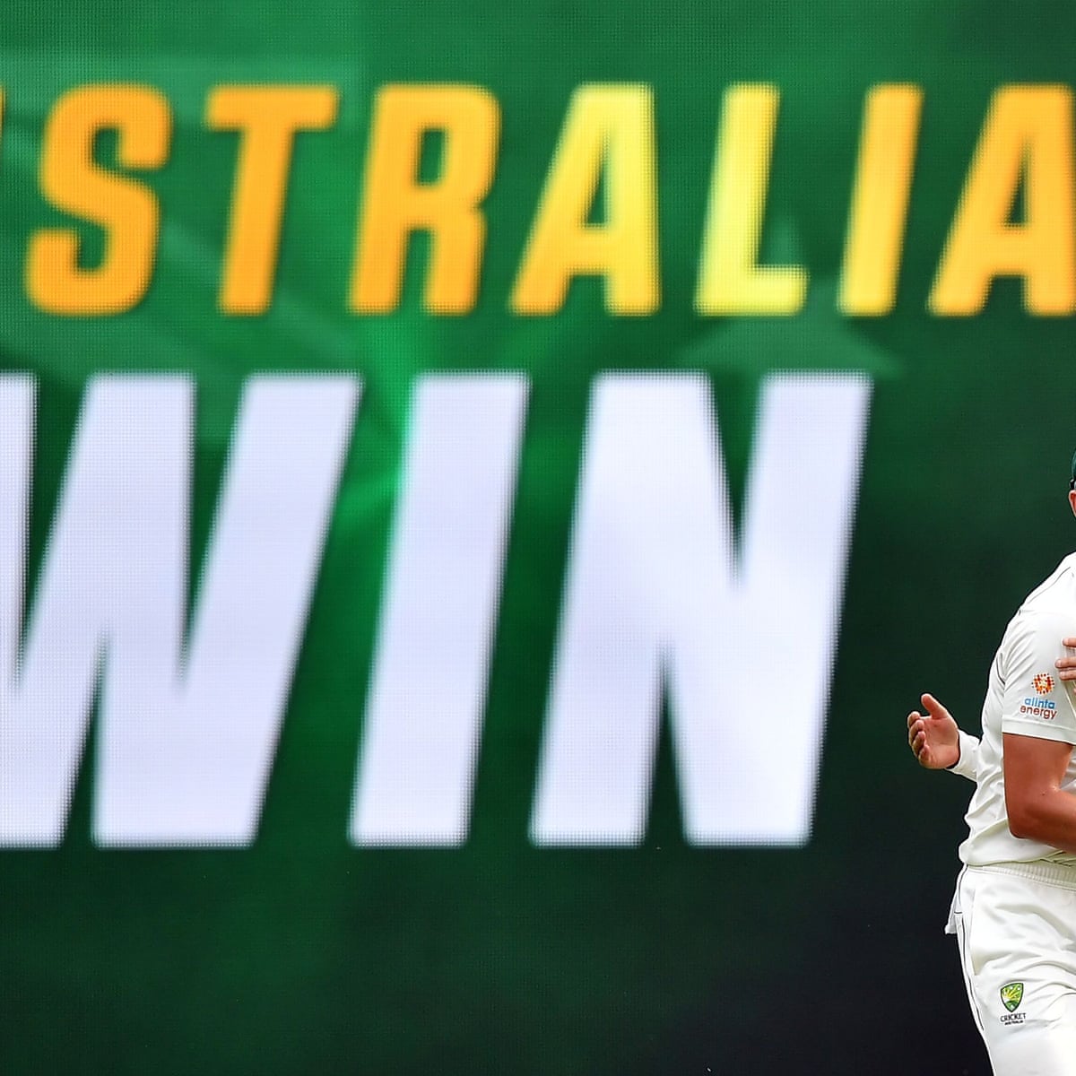 Australia Cruise To First Test Victory Over Pakistan Australia Cricket Team The Guardian