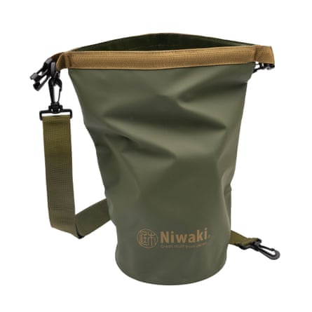 Green swimmer’s wet bag