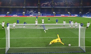 Timo Werner slots the first penalty past Rennes keeper Alfred Gomis.