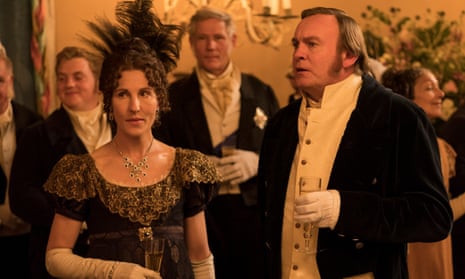 Tamsin Greig as Anne Trenchard and Philip Glenister as James Tranchard in Belgravia