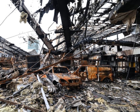 Ζωντανή κρίση στη Μέση Ανατολή: Ο Τραμπ λέει ότι θέλει να «πάρει το πετρέλαιο» στο Ιράν και μπορεί να καταλάβει «εύκολα» το νησί Χαργκ