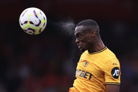 Toti Gomes of Wolves heads the ball
