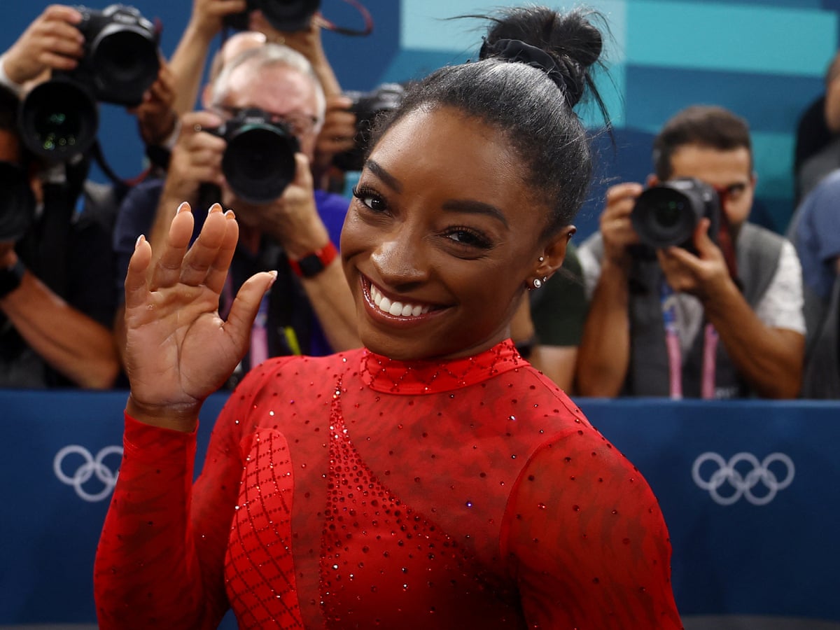 Simone Biles wins seventh Olympic gold medal in stunning vault final |  Paris Olympic Games 2024 | The Guardian
