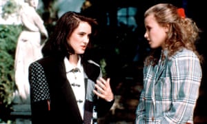 Kim Walker and Winona Ryder in Heathers, 1989.
