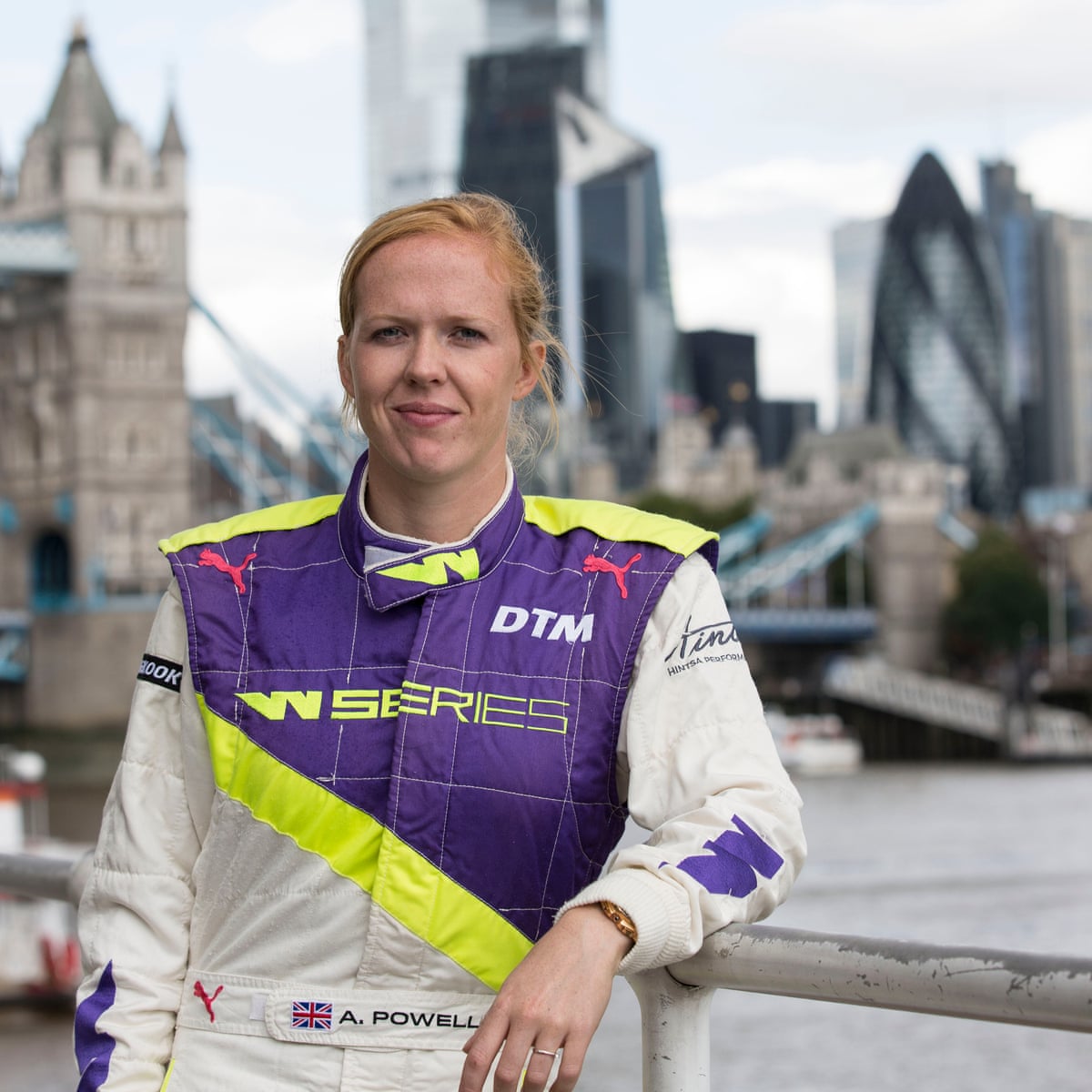 Alice Powell – Female Formula Racer Alice Powell – Female Formula Racer