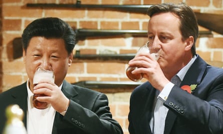 Xi Jinping and David Cameron at a pub in Princess Risborough near Chequers in October 2015
