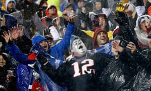 Patriots Fans Sue Nfl Over Deflategate To Get First Round Draft Pick Back Sport The Guardian