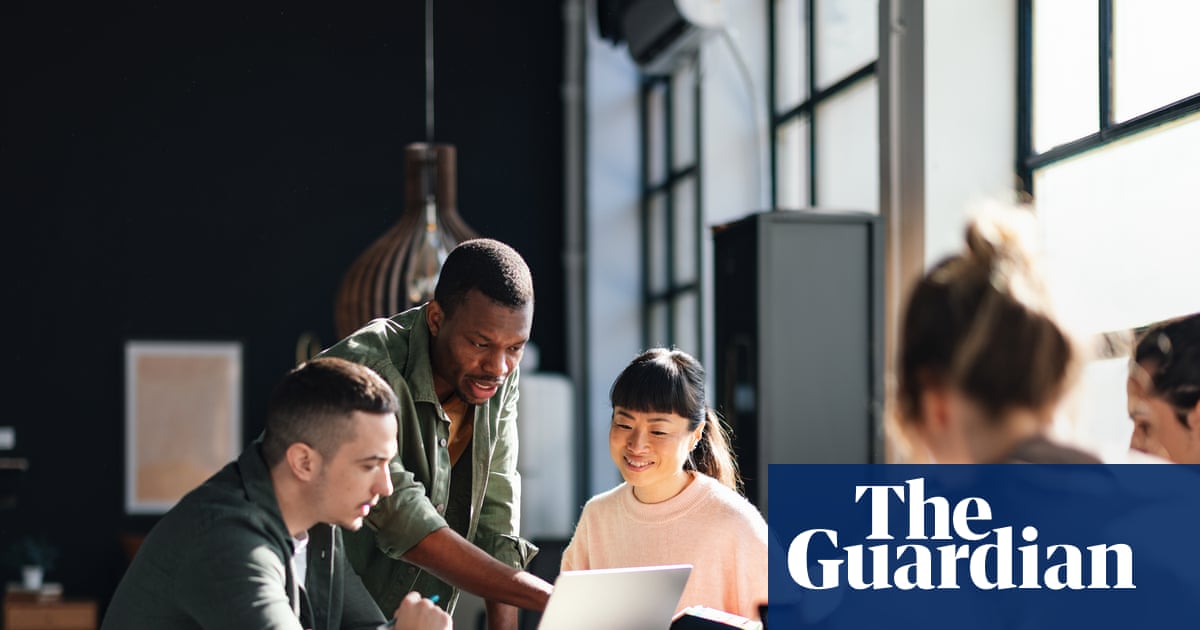 Gen Z office survival guide: how to overcome telephobia and get up early