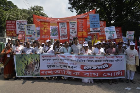 Marchers call for cancellation of Rampal coal-based power plant project, Dhaka, October 2015