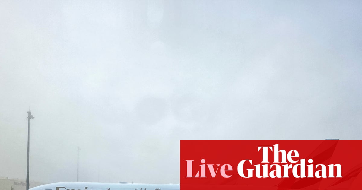 Flights from Australia to Middle East cancelled – as it happened