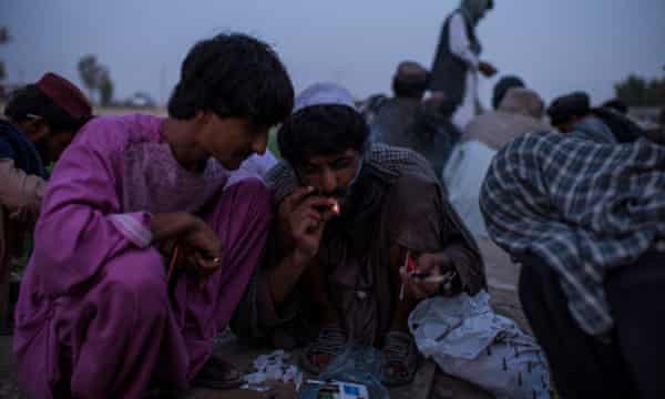 Afghanistan S Booming Heroin Trade Leaves Trail Of Addiction At Home World News The Guardian
