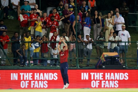 England's Sam Curran takes a catch to dismiss Pakistan's Shaheen Shah Afridi off the bowling of Jofra Archer.