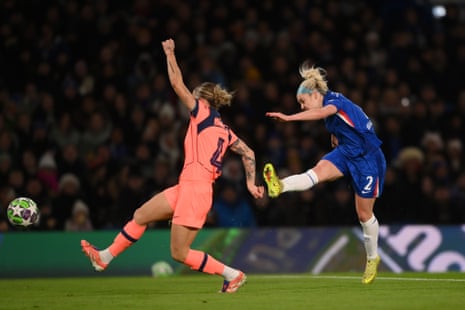 Ellie Carpenter scores for Chelsea