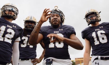 NCAA approves Gallaudet's use of 5G-connected helmet for deaf quarterbacks | College football | The Guardian NCAA approves Gallaudet's use of 5G-connected helmet for deaf quarterbacks | College football | The Guardian